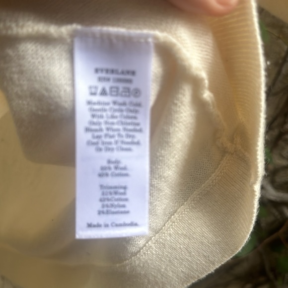 Everlane Short Sleeve Cropped Sweater - Picture 6 of 7